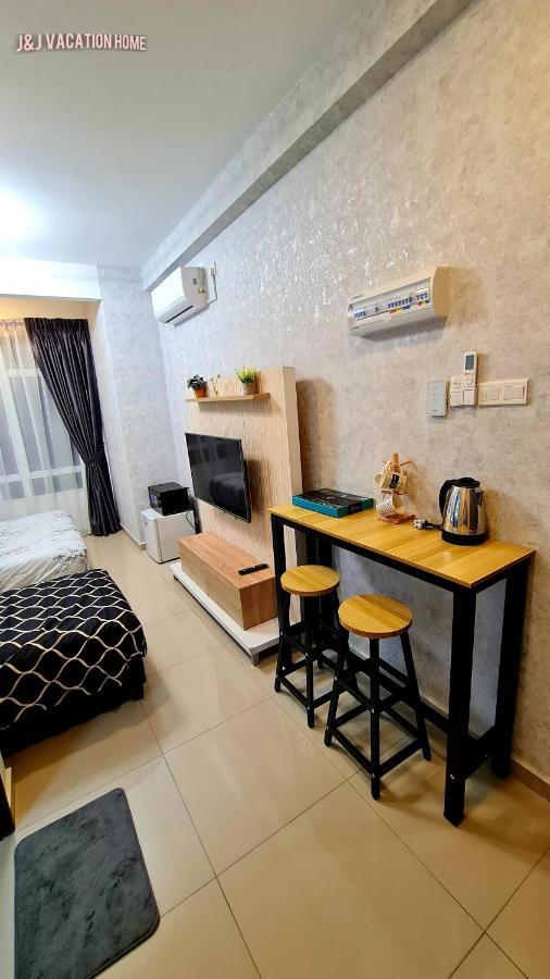 J&J Vacation Home@Novo8 Residence Kampong Tambak Luaran gambar